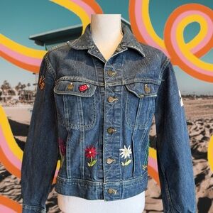 Vintage Lee Blue Denim Jacket with Handsewn Multicolor Floral Embroidery